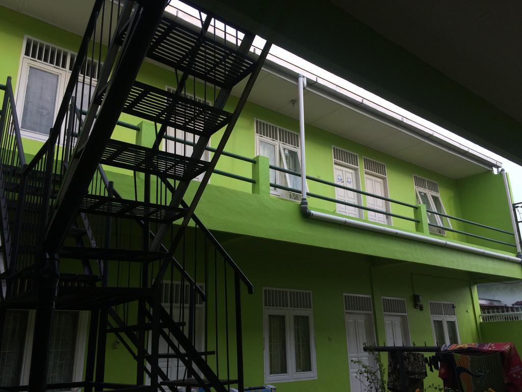 Griya 24 Homestay เมดาน ภายนอก รูปภาพ